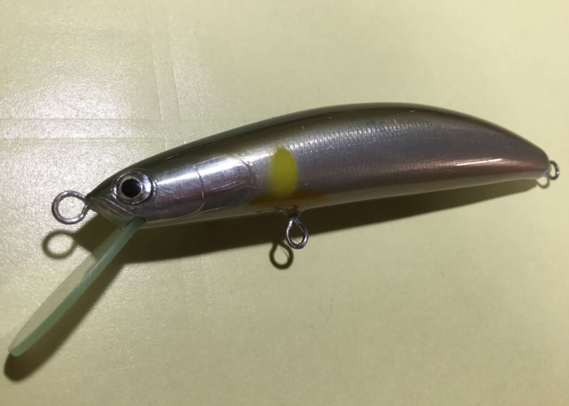 ハンドメイドルアー フローティング 鮎カラー 9cm 【幾ミノー
