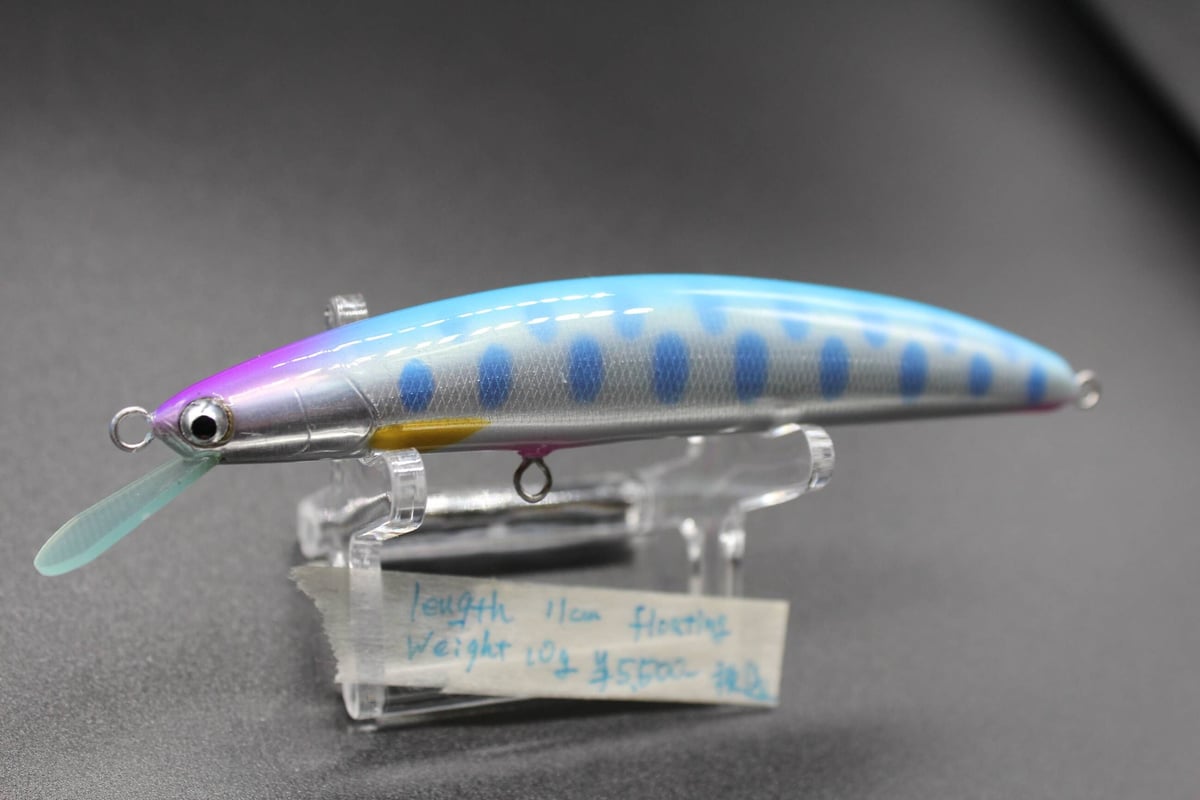 ハンドメイドルアー フローティング ブルーヤマメ 11cm 【幾ミノー