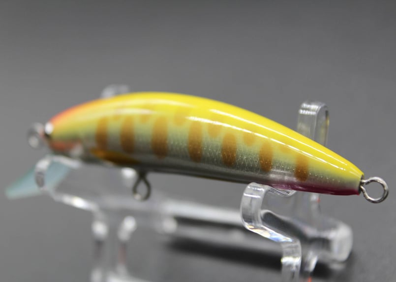 ハンドメイドルアー フローティング チャート イエローヤマメ