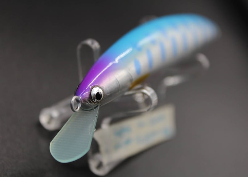 ハンドメイドルアー フローティング ブルーヤマメ 11cm 【幾