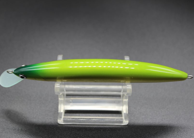 ハンドメイドルアー フローティング グリーンゴールド 11cm 【幾ミノー