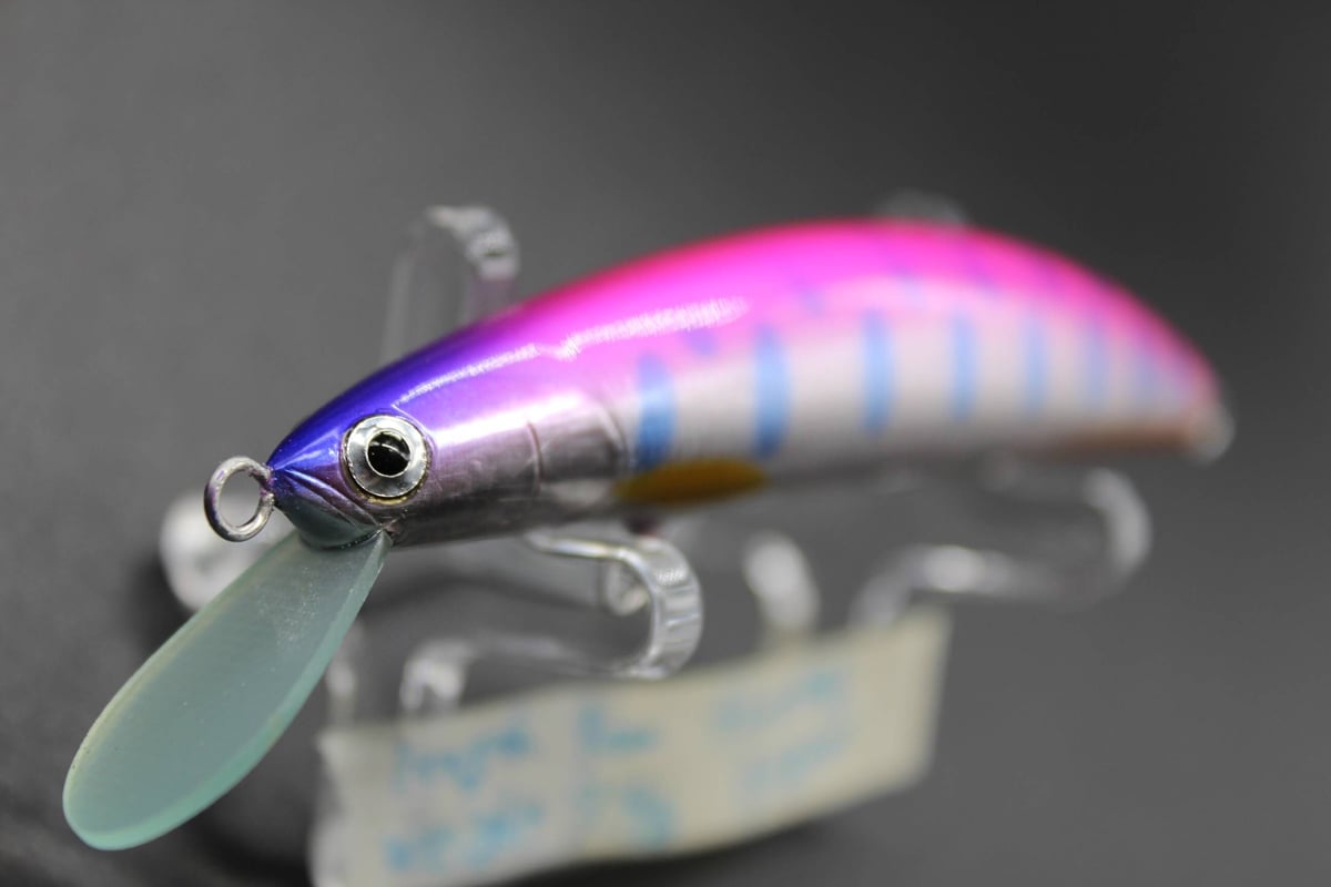 ハンドメイドルアー　アロワナ　マット　フローティング ハンドメイドルアー アロワナ マット フローティング - メルカリ