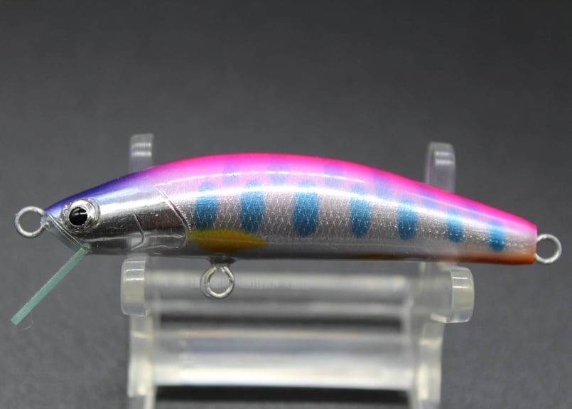 ハンドメイドルアー フローティング ピンクヤマメ 7cm 【幾