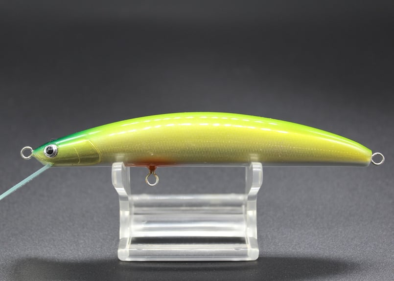 ハンドメイドルアー フローティング グリーンゴールド 11cm 【幾ミノー