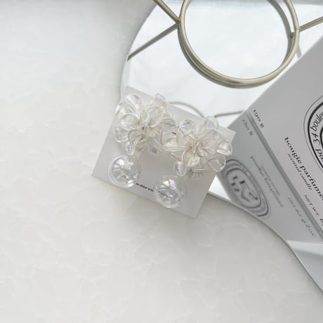 funwari flower aurora soap bubble