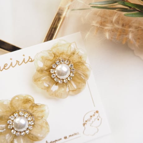 *Retro flower ピアス/イヤリング*