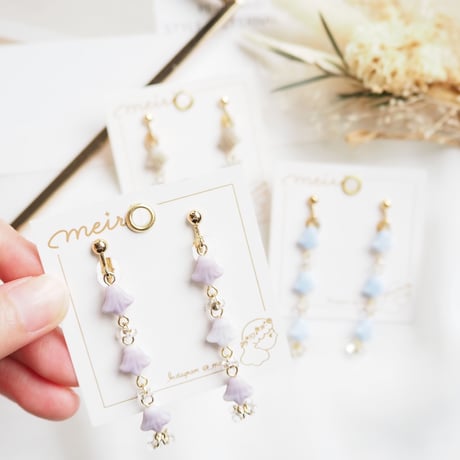 *pale lily ピアス/イヤリング*
