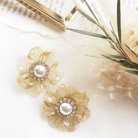 *Retro flower ピアス/イヤリング*