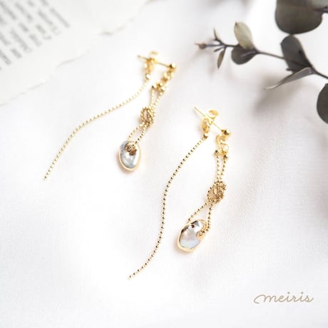 * musubi chain shell ピアス/イヤリング *