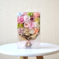 ぬくもりを贈るおもてなし花束『ひかり』（Sサイズ）