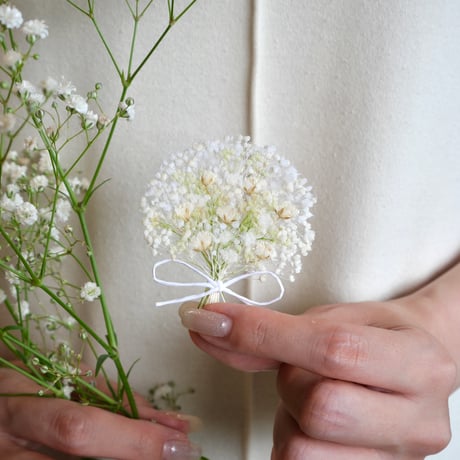Baby's breath🤍『カスミソウ』のおまもり花束