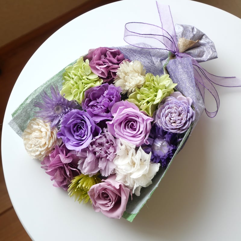 尊敬を贈るおもてなし花束『清雅』（Mサイズ） | Soeru 手のひらサイズ