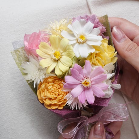 春の訪れ、おもてなし花束『陽だまり』（XSサイズ）