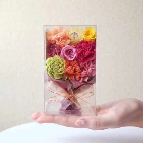 華を贈るおもてなし花束『お花畑』（XSサイズ）