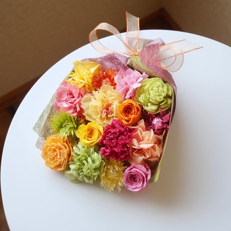 華を贈るおもてなし花束『お花畑』（Sサイズ）