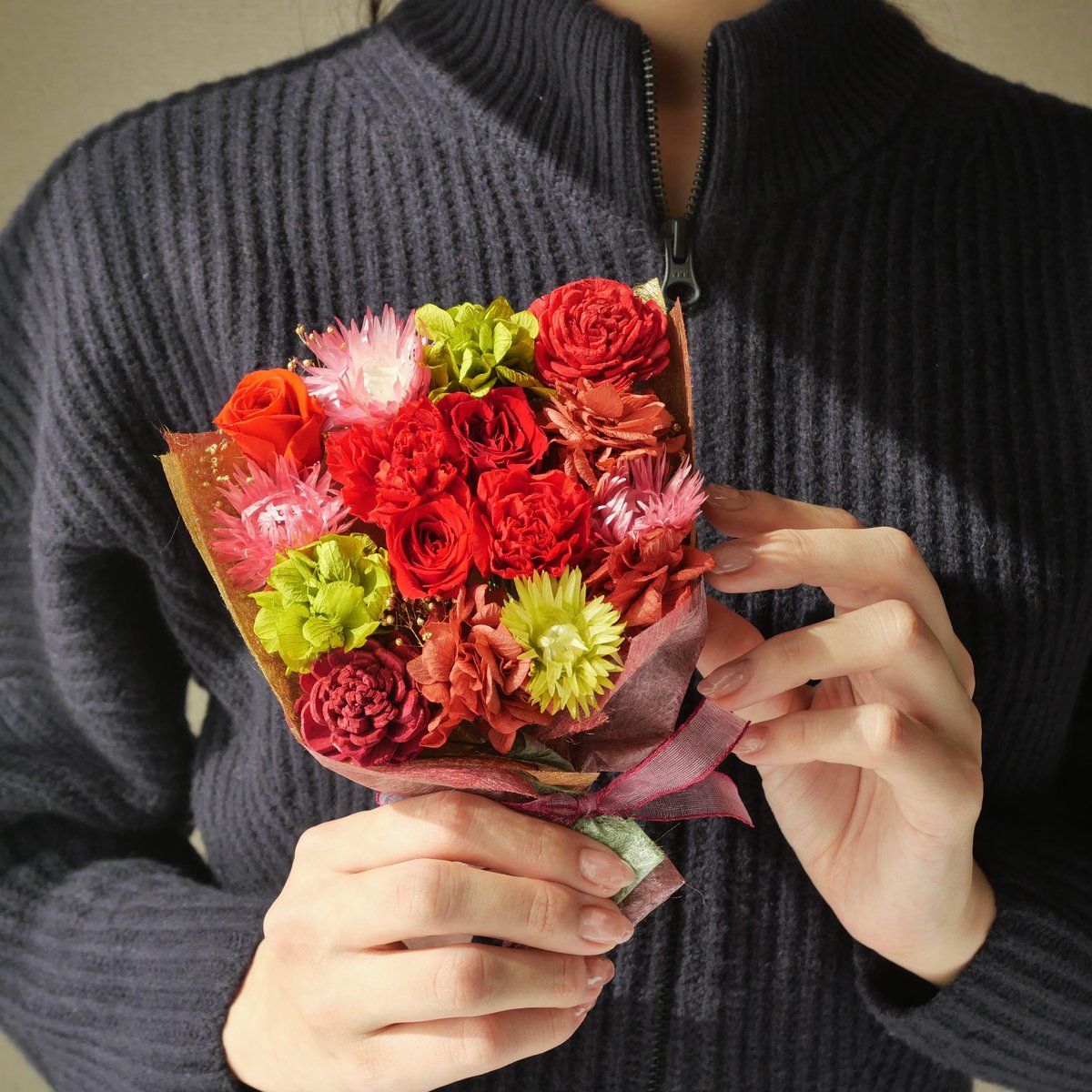 季節限定】聖夜に添えるおもてなし花束『クリスマスブーケ』（Sサイズ