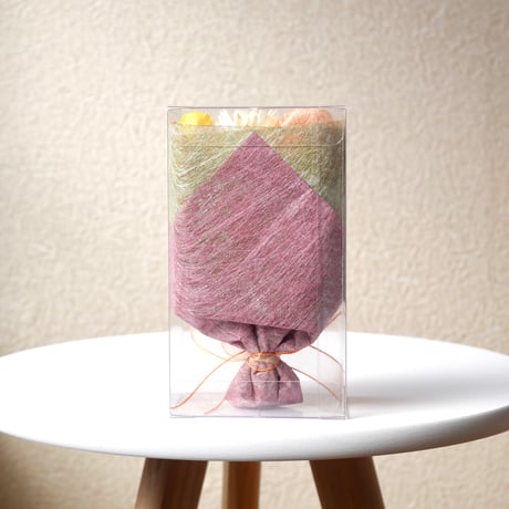華を贈るおもてなし花束『お花畑』（XSサイズ）