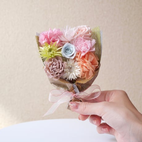 ぬくもりを贈るおもてなし花束『ひかり』（XSサイズ）