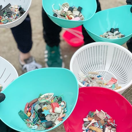 海洋プラスチックのイヤリング【マーブル】