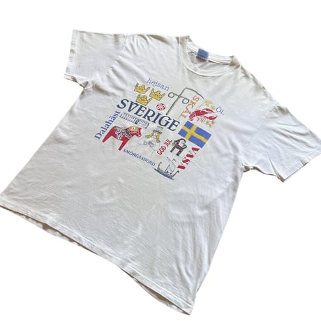 90s Hanes "Sweden" print T-shirt 【@sho_.ta0618】