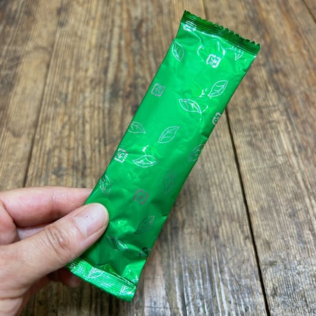 日本茶専門店の「抹茶ラテ」