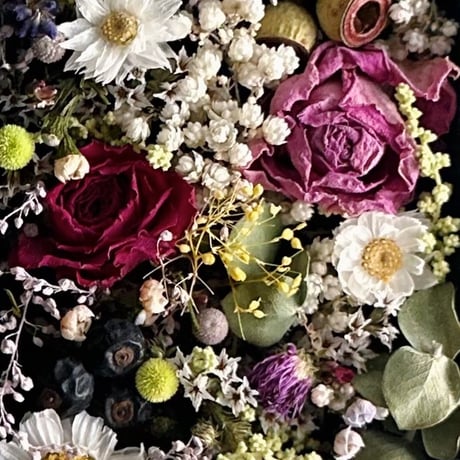 ドライ&プリザーブドフラワーのBoxed Flowers《渋めトーン》