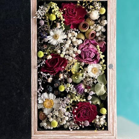 ドライ&プリザーブドフラワーのBoxed Flowers《渋めトーン》