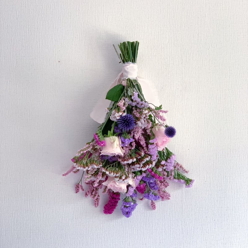 ピンクとパープル　柔らかい色合い　ドライフラワー横長スワッグ ピンクとパープル 柔らかい色合い ドライフラワー横長スワッグ