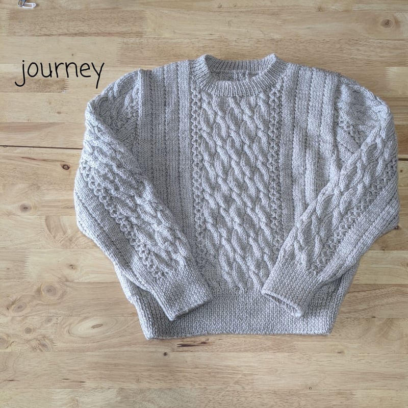 手編み　立体3Dぽんぽん　ケーブル編みセーター　肉厚　ウール100%　生成り 手編み 立体3Dぽんぽん ケーブル編みセーター 肉厚 ウール100% 生成り