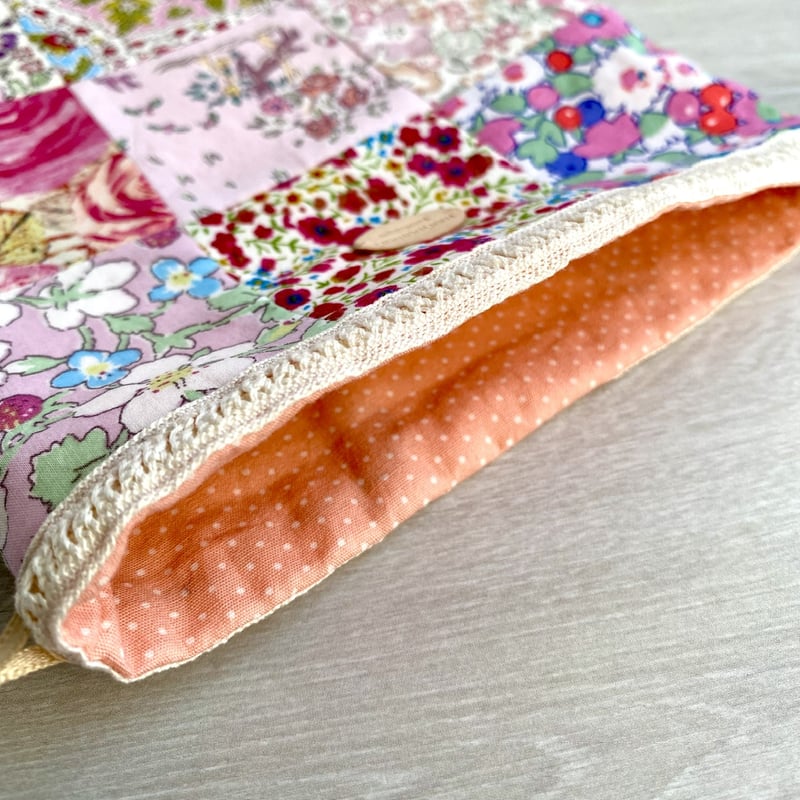 mornquilt パッチワーク巾着バッグ はぎれを愛でる しかくいパッチ