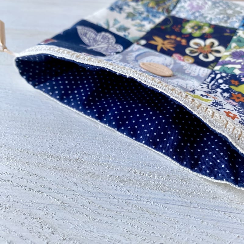 はぎれを愛でる しかくいパッチワーク巾着 ブルー系