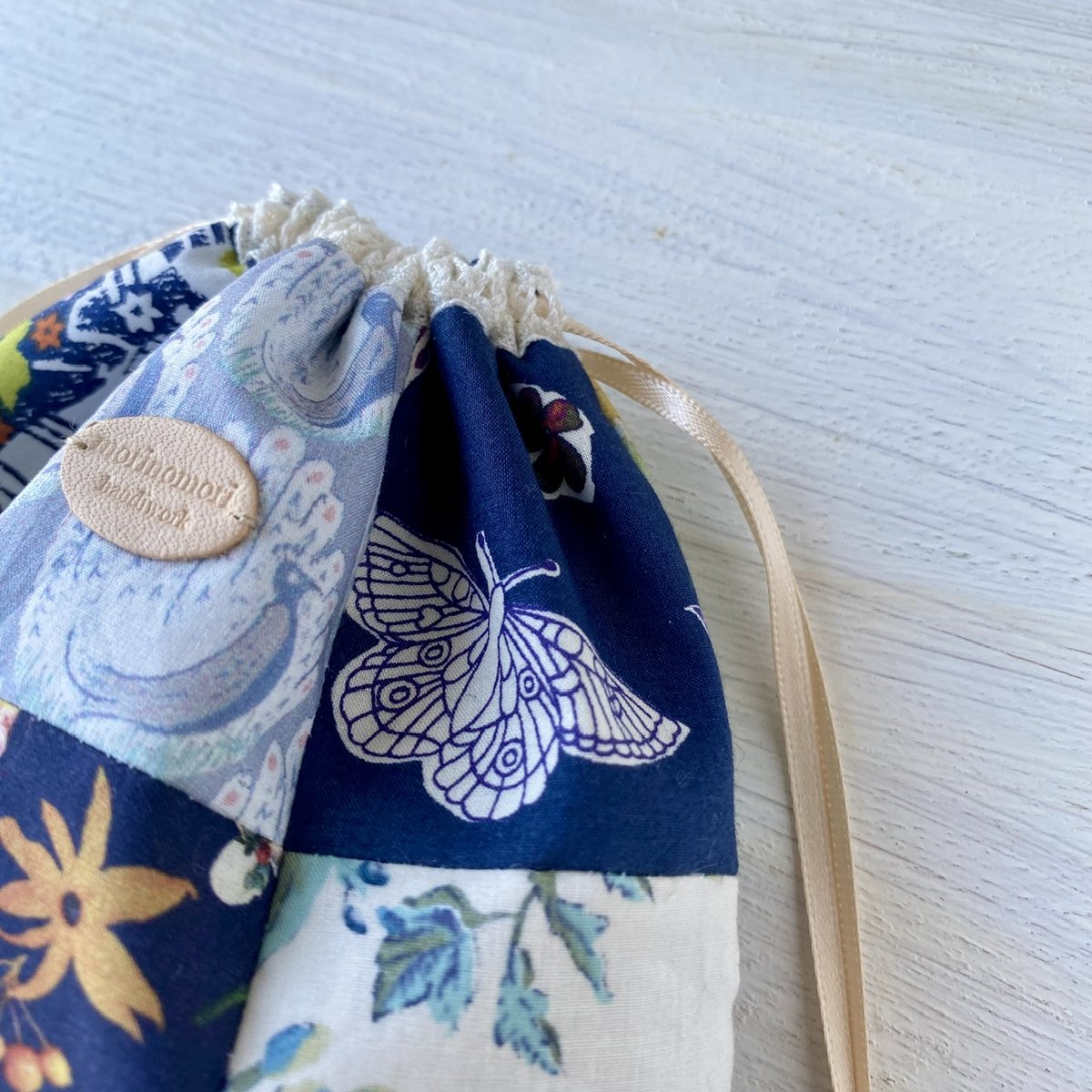 はぎれを愛でる しかくいパッチワーク巾着 ブルー系