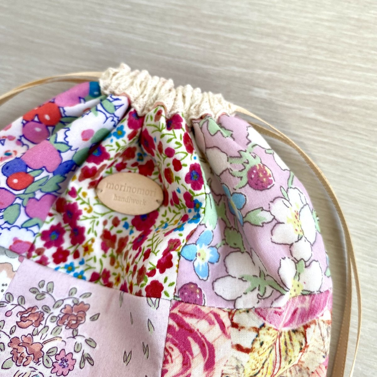 mornquilt パッチワーク巾着バッグ How to make a patchwork drawstring bag] Use leftover fabric and