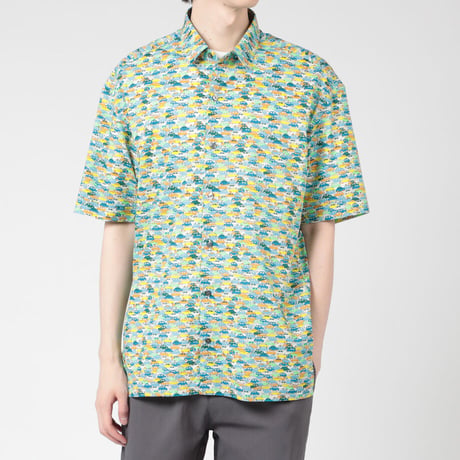 LIBERTY FABRICS　NO.112 リバティプリント  半袖シャツ リバティシャツ ＜CARS NEON / カーズ・ネオン / グリーン系＞