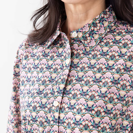 （レディース）LIBERTY FABRICS  NO.b010 リバティプリント リバティ ワンピース   ＜LOTUS LOVE ロータス ラブ ピンク系＞