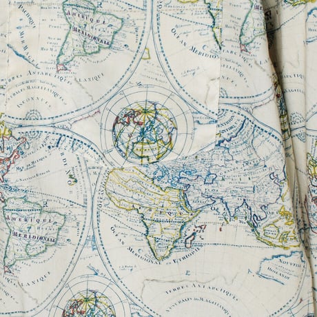 LIBERTY FABRICS  NO. 92 リバティプリント リバティ リバティシャツ   ドレスシャツ  ＜ AROUND THE WORLD / アラウンド・ザ・ワールド ＞