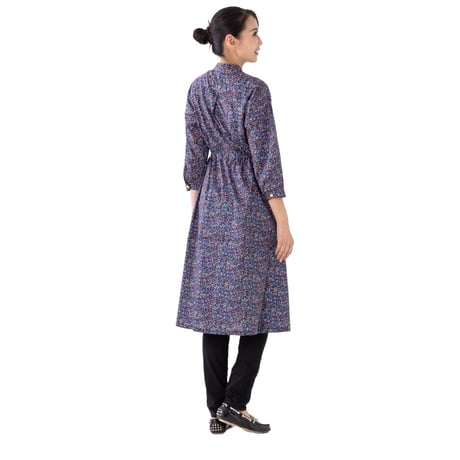 （レディース）LIBERTY FABRICS  NO.b019 リバティプリント リバティ ワンピース   ＜SEA SALT シーソルト＞