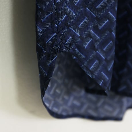 LIBERTY FABRICS　NO.38 リバティプリント  ドレスシャツ リバティシャツ  ＜Woven Spotts/ ウーブン・スポッツ ＞
