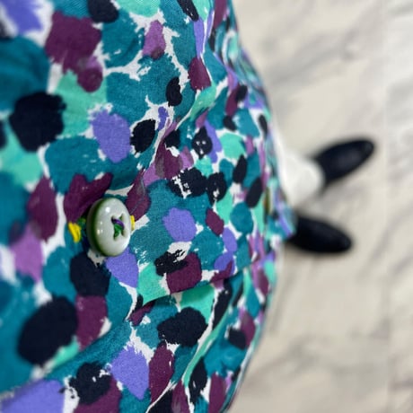 LIBERTY FABRICS　NO.18  リバティプリント  ドレスシャツ リバティシャツ  ＜ Morning Dew / モーニング・デュー＞【グリーン】