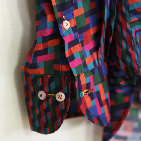 LIBERTY FABRICS　NO.33 リバティプリント  ドレスシャツ リバティシャツ  ＜Ziggy/ジギー＞