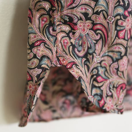 LIBERTY FABRICS　NO.27 リバティプリント  ドレスシャツ リバティシャツ  ＜ Hendrix / ヘンドリックス＞
