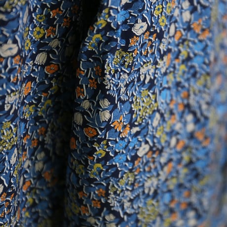 LIBERTY FABRICS　NO.24 リバティプリント  ドレスシャツ リバティシャツ  ＜ Alicia Bell / アリシア・ベル＞