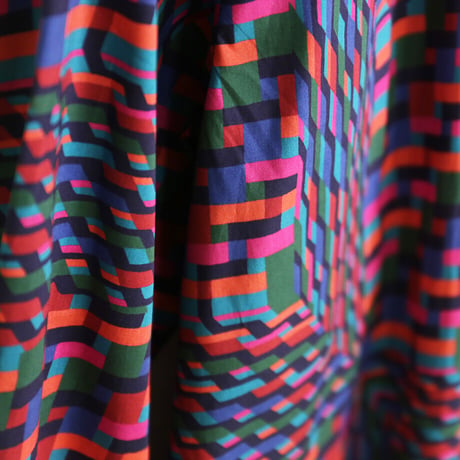 LIBERTY FABRICS　NO.33 リバティプリント  ドレスシャツ リバティシャツ  ＜Ziggy/ジギー＞