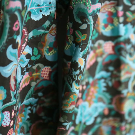 LIBERTY FABRICS　NO.29 リバティプリント  ドレスシャツ リバティシャツ  ＜French Brocade/フレンチ・ブロケード＞【グリーン】