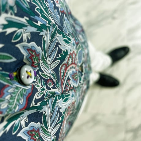 LIBERTY FABRICS　NO.21  リバティプリント  ドレスシャツ リバティシャツ  ＜Far Away Paisley / ファー・アウェイ・ペイズリー＞