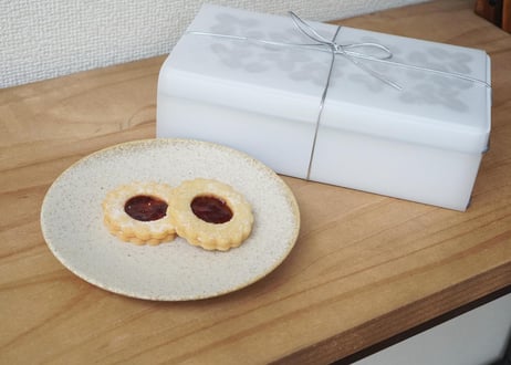 【予約販売】akasand クッキー缶🍓