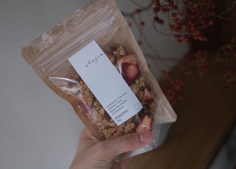 akagra【いちごのグラノーラ】 | いちご大福と茶菓のお店 あか