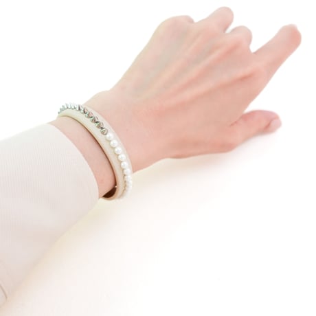 エタニティブレスレット　パール x ファング（牙） シルバー金具