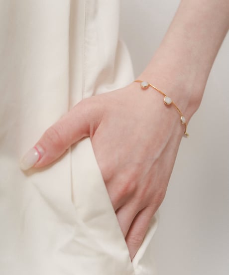 Lamp bracelet