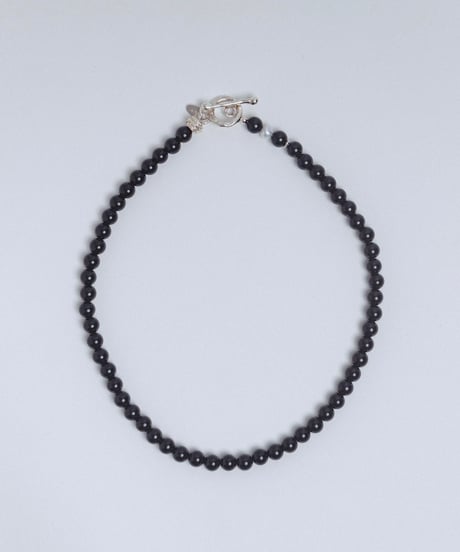 Noble / black